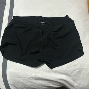 Old Navy Active Shorts, Size Large